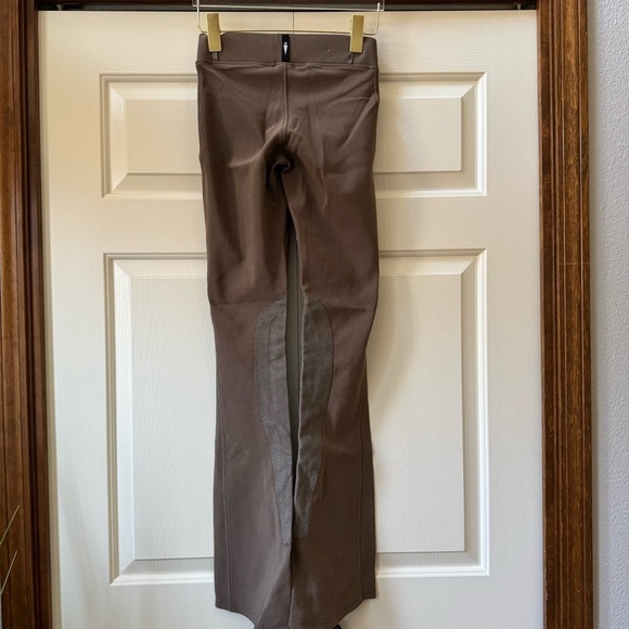 Kerrits Microcord Bootcut Extended Patch Ladies Breech GripStretch Suede size XS - Picture 3 of 13